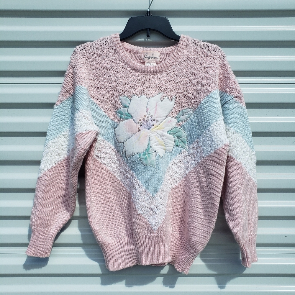 Vintage Jaclyn Smith pastel granny with applique flower and beads sweater